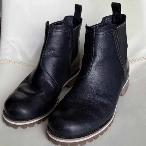 Chaco Leather Chelsea Boots - Picture 1 of 7